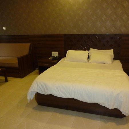 Hotel Regal Palace Mumbai Rum bild