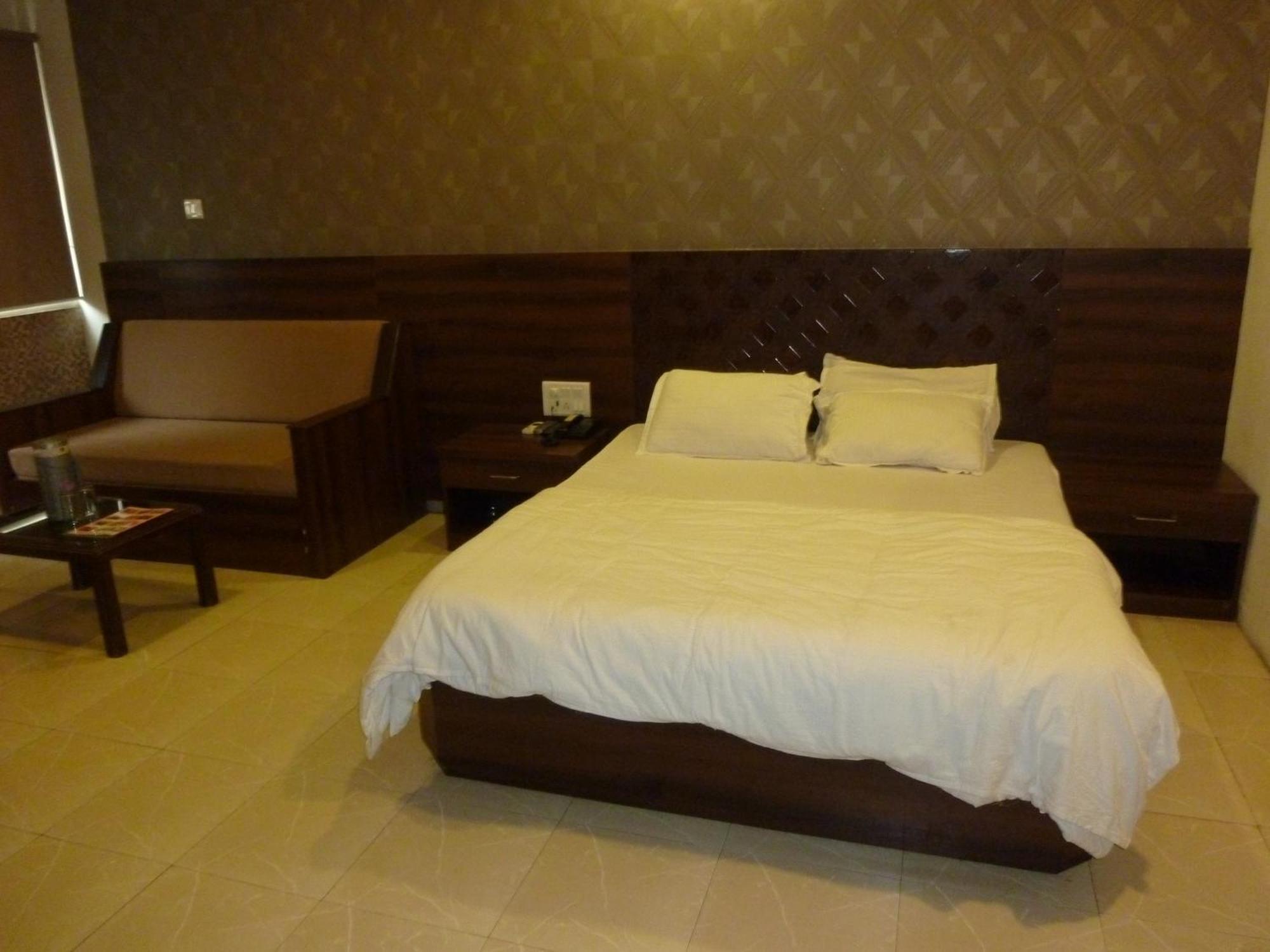 Hotel Regal Palace Mumbai Rum bild