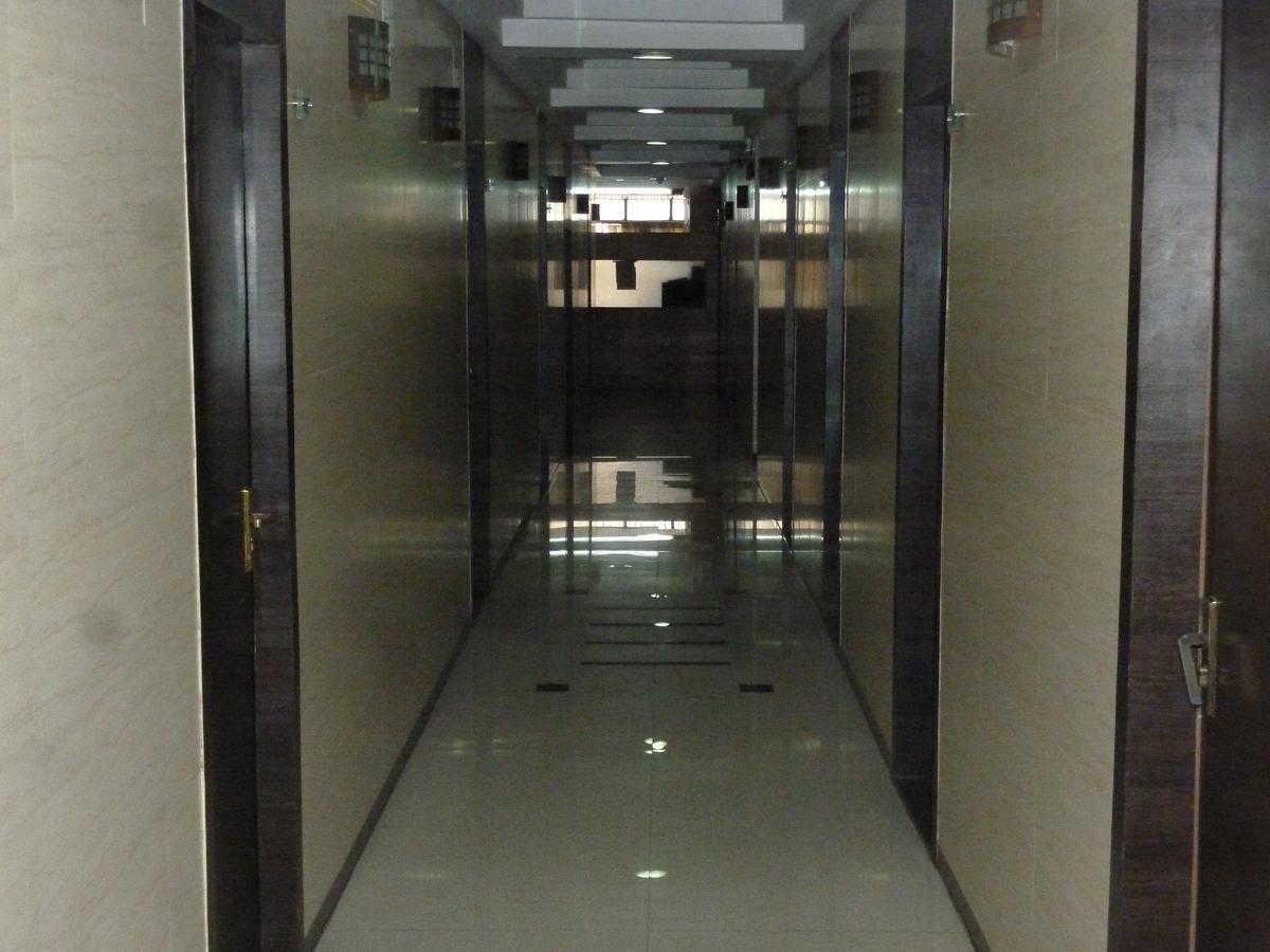 Hotel Regal Palace Mumbai Exteriör bild