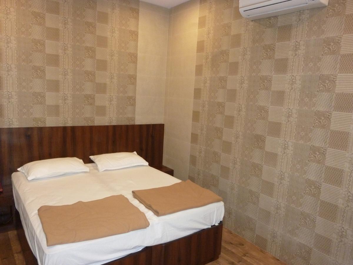 Hotel Regal Palace Mumbai Exteriör bild