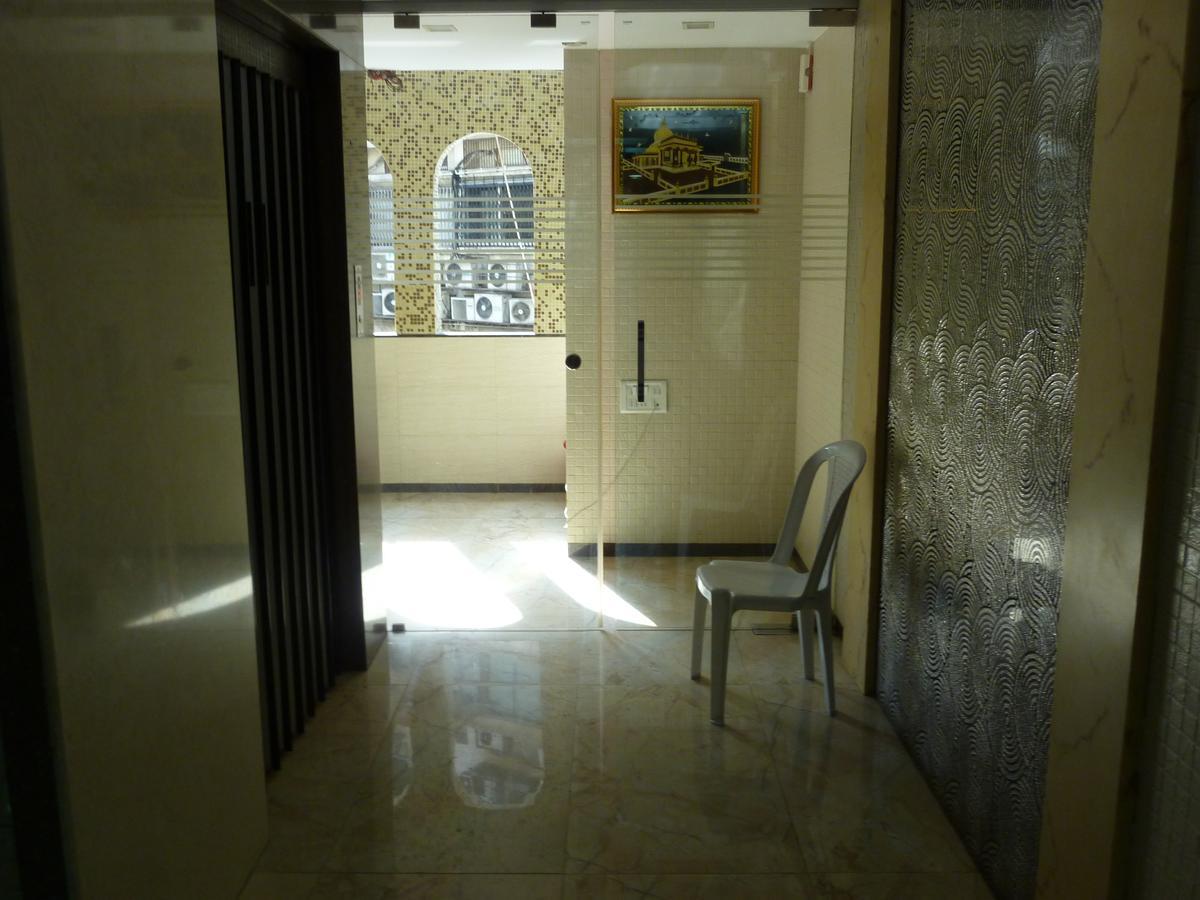 Hotel Regal Palace Mumbai Exteriör bild