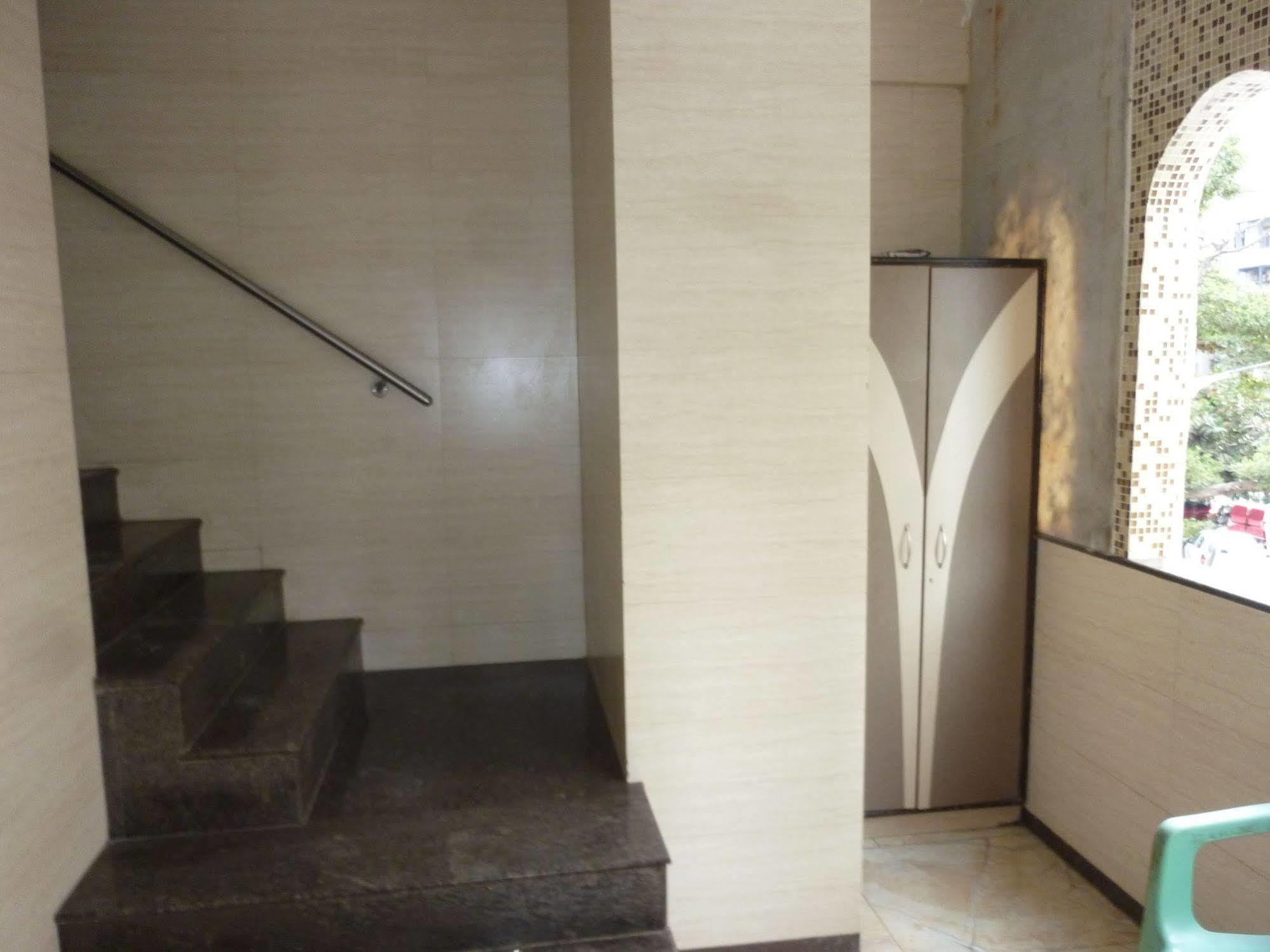 Hotel Regal Palace Mumbai Exteriör bild