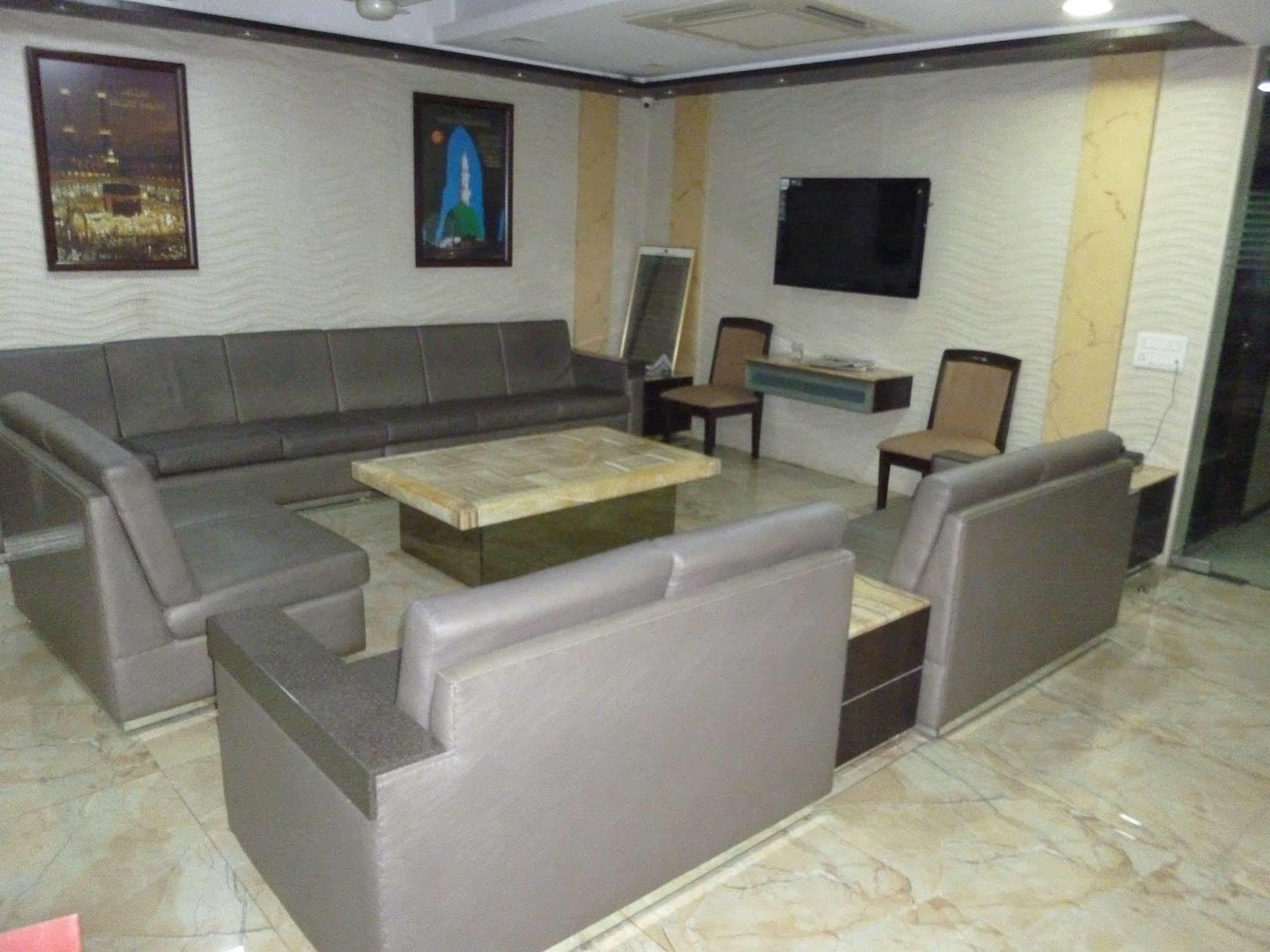 Hotel Regal Palace Mumbai Exteriör bild
